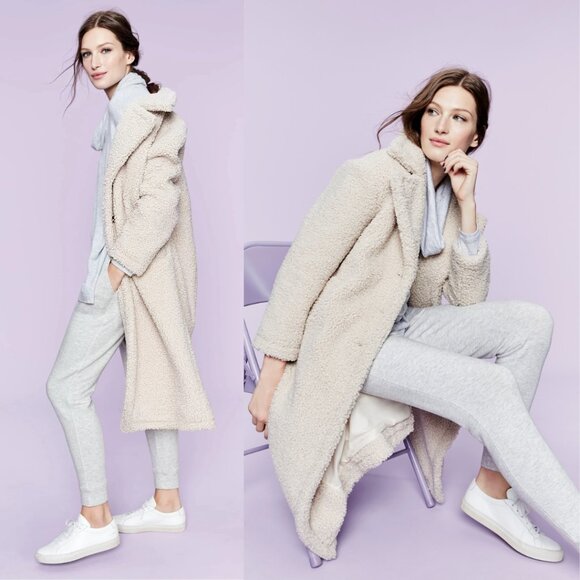 Lou & Grey Signaturesoft Plush Upstate Light Gray Sweatpants - Picture 3 of 12